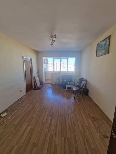 Campia Libertatii, intersectie Baba Novac, 3 minute parc IOR,,