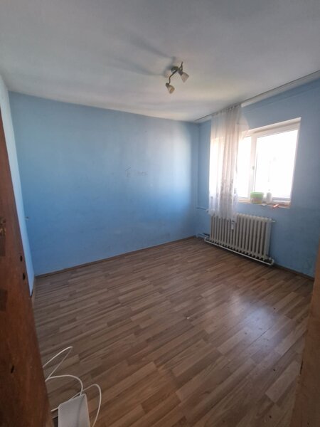 Campia Libertatii, intersectie Baba Novac, 3 minute parc IOR,,